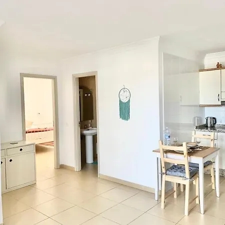 Appartamento Atalaya, Central And Quiet With Sea And Pool Views