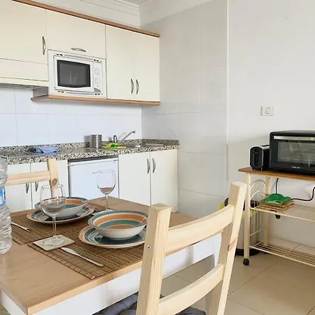 Atalaya, Central And Quiet With Sea And Pool Views Apartament